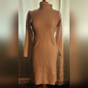 Knitted dress by Y.A.S * High neck * Voluminous sleeve Size L